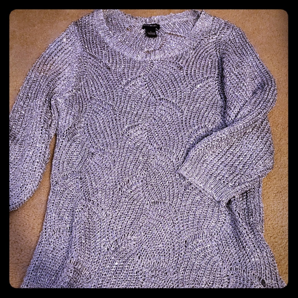 NWOT tunic length sequin top